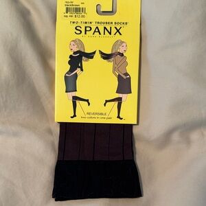 SPANX Reversible Trouser Socks in Black and Brown